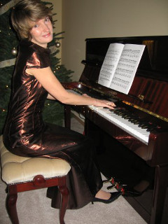 Tanya Otto in Above Piano Lessons Studio in Clearview, WA